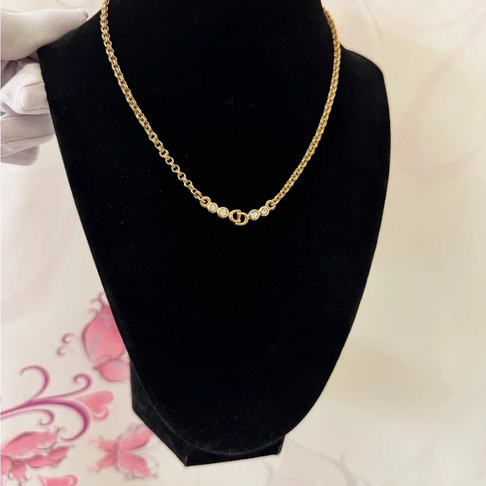 CHRISTIAN DIOR CRYSTAL NECKLACE - Picture 12 of 12